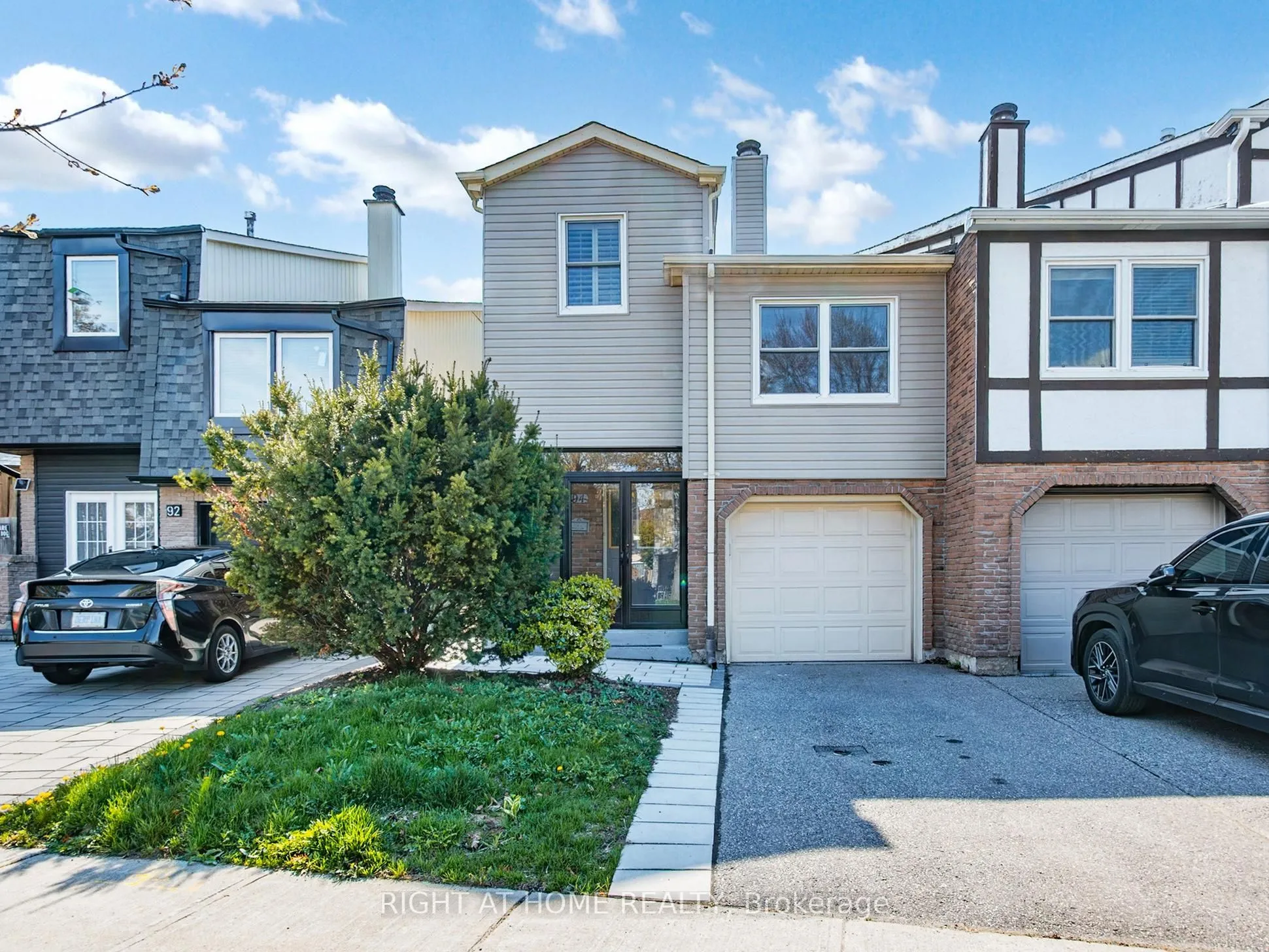 94 Reginald Crescent, ON L3P 3T9