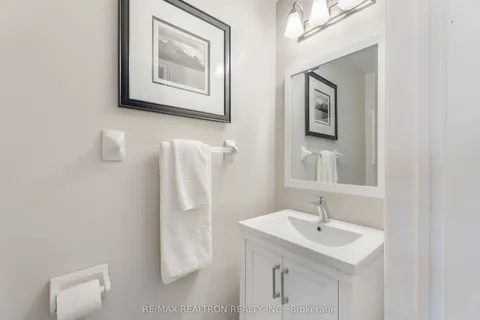 149 Beechborough Crescent, East Gwillimbury, ON L9N 0P1