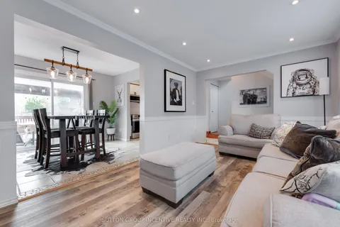 62 Darren Drive, Essa, ON L0M 1B3