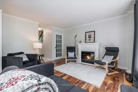 2610 Lawrence Avenue, Innisfil, ON L9S 1C9