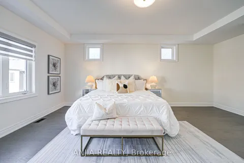 7 Fauchard Street, Richmond Hill, ON L4E 1J6