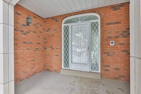 201 Strathearn Avenue, ON L4B 2S7