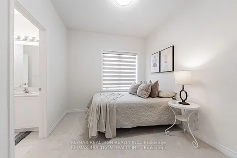 175 Bawden Drive, Richmond Hill, ON L4S 1N5