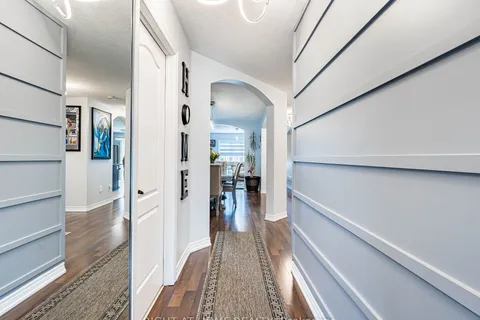 253 Greenwood Drive, Essa, ON L0M 1B4