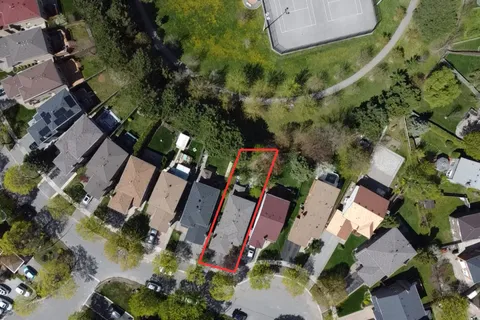 168 Stephen Street, Richmond Hill, ON L4C 5R1