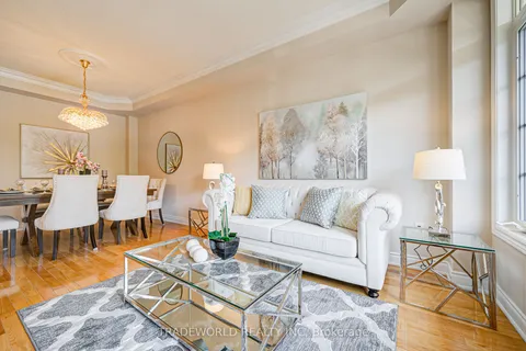178 Seabreeze Avenue, Vaughan, ON L4J 9H2
