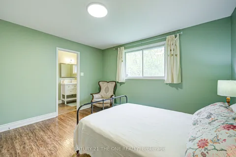 63 Kilpatrick Drive, East Gwillimbury, ON L9N 1H7