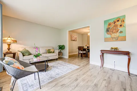63 Kilpatrick Drive, East Gwillimbury, ON L9N 1H7