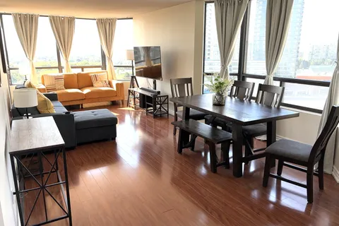 7440 Bathurst Street, Vaughan, ON L4J 7K8