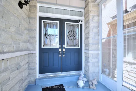 171 Carrier Crescent, Vaughan, ON L6A 0T2