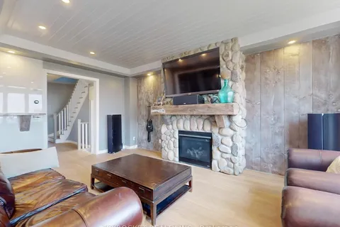 15 Chessington Avenue, ON L0G 1R0