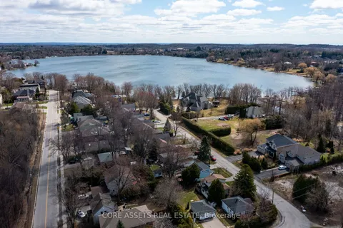 36 Sylvan Crescent, Richmond Hill, ON L4E 3A1