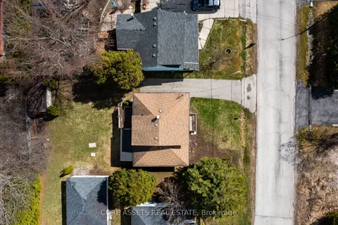 36 Sylvan Crescent, Richmond Hill, ON L4E 3A1