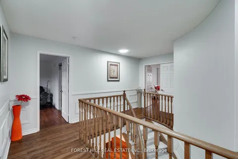 48 Haskell Crescent, Aurora, ON L4G 5T3