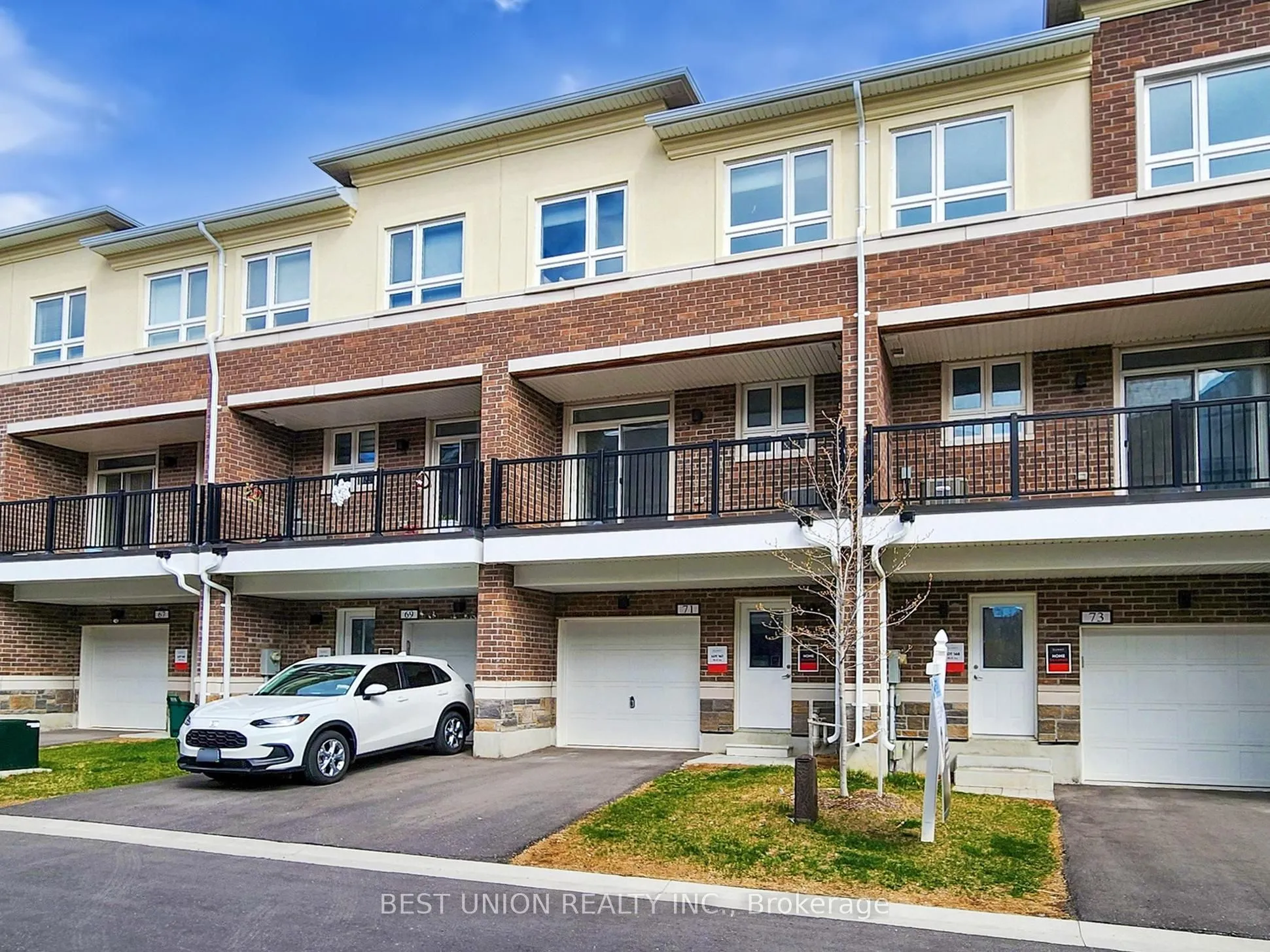 71 Imperial College Lane, Markham, ON L6E 0V6