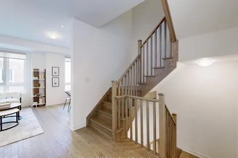 71 Imperial College Lane, Markham, ON L6E 0V6
