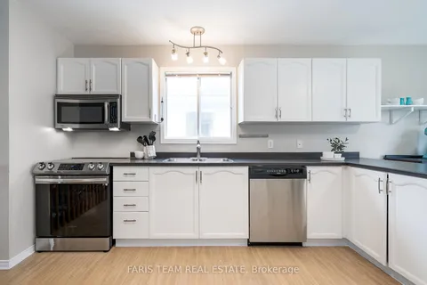 63 Osborn Street, Essa, ON L0M 1B0