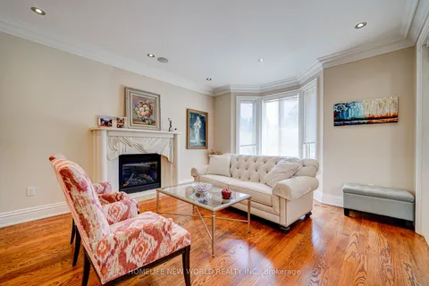 76 Woodward Avenue, Markham, ON L3T 1E7