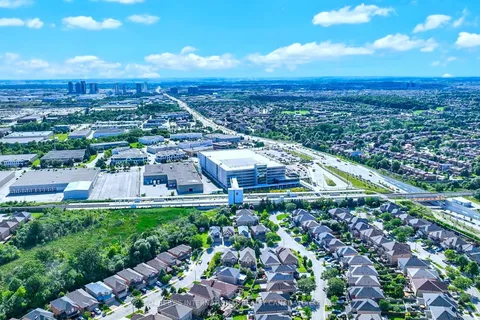 46 Forecastle Road, Vaughan, ON L4K 5J1