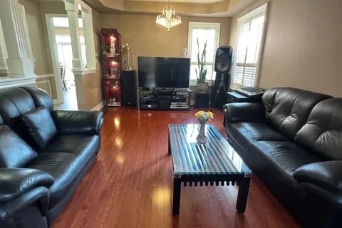 475 Sonoma Boulevard, Vaughan, ON L4H 2S2