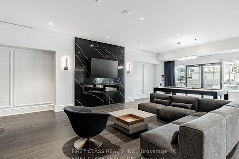8 Cedarland Drive, Markham, ON L6G 0H4
