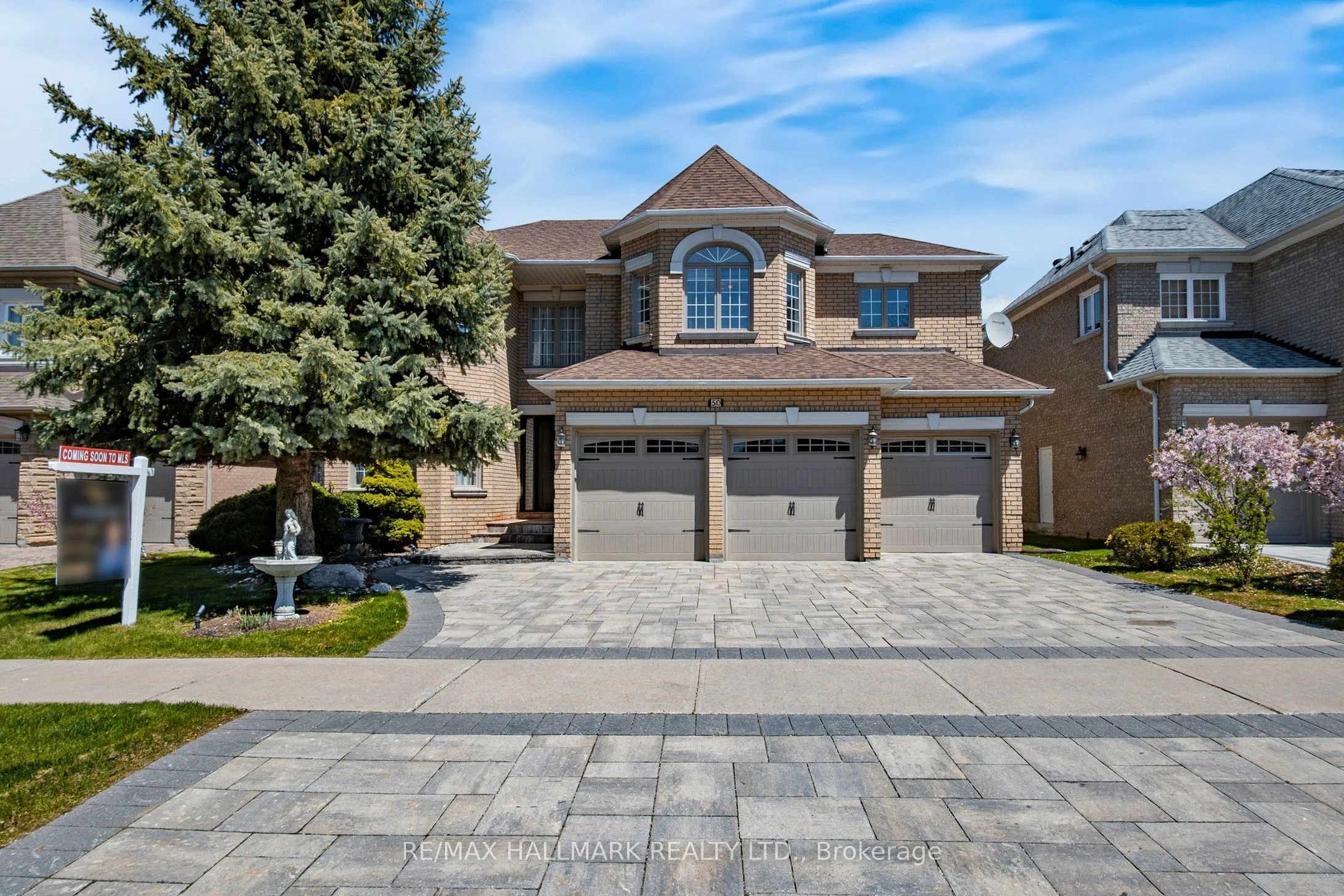 50 yellow Birch Crescent, ON L4B 3R4