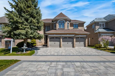 50 yellow Birch Crescent, ON L4B 3R4