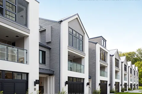 10090 Keele Street, ON L6A 1G3