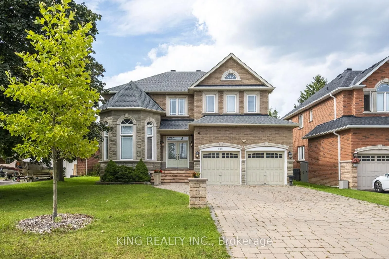 212 19th Avenue, ON L4E 3P6