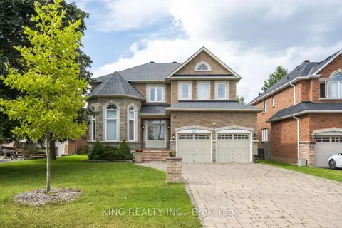 212 19th Avenue, ON L4E 3P6