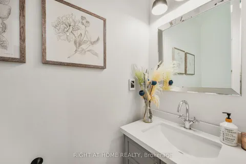 17 George Street, Markham, ON L3P 2R8