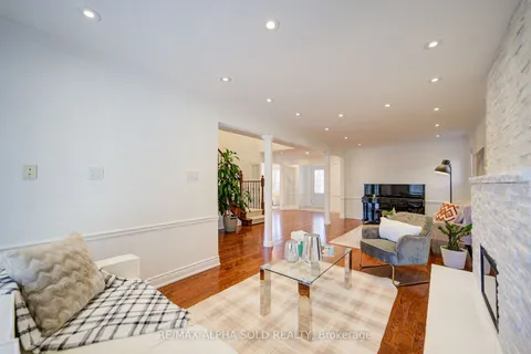 474 Raymerville Drive, Markham, ON L3P 6J1