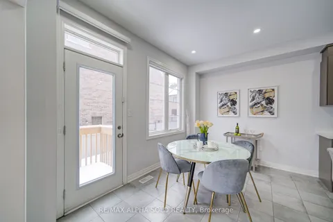 39 Crofting Crescent, Markham, ON L6E 0W1