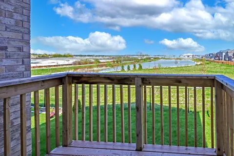 355 Danny Wheeler Boulevard, ON L4P 3C8