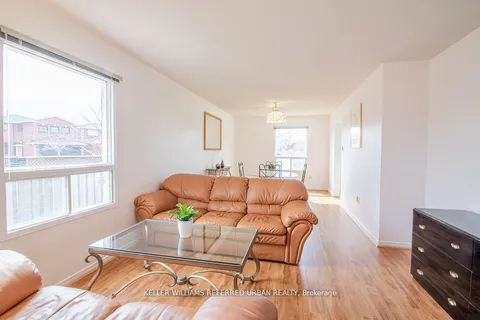 2 Price Street, ON L4S 1E1