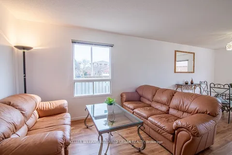 2 Price Street, ON L4S 1E1