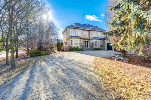 87 Arnold Avenue, ON L4J 1B6