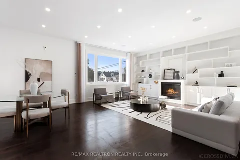 256 Lennox Avenue, Richmond Hill, ON L4C 2A6