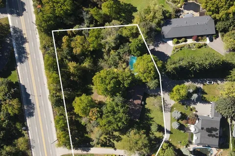 2 Savannah Crescent, ON L3P 2V1