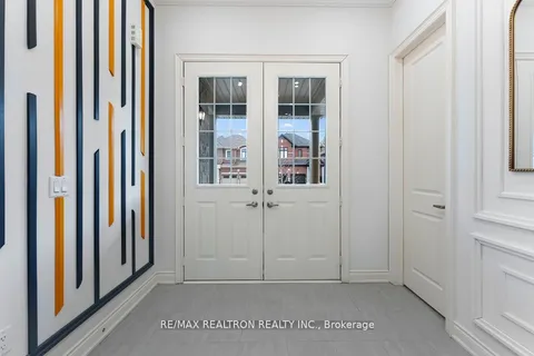 57 Betty May Crescent, ON L9N 1S2