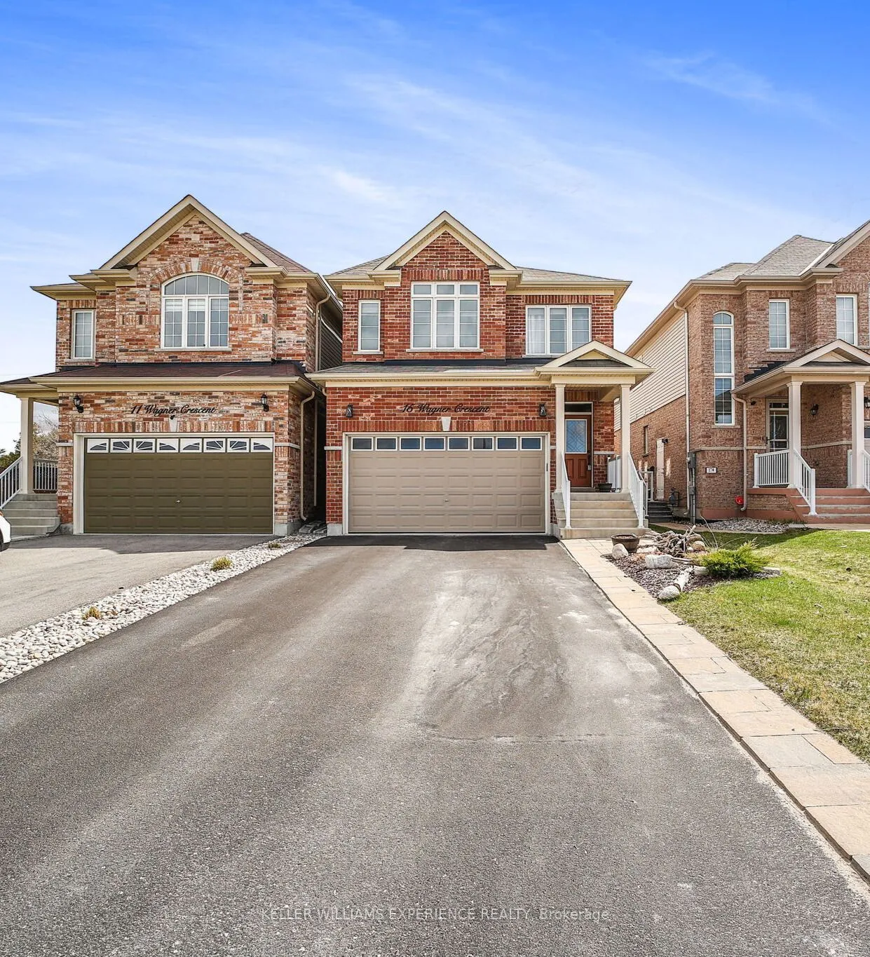 15 Wagner Crescent, ON L3W 0P4