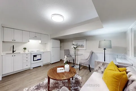 247 Demaine Crescent, ON L4C 2W4