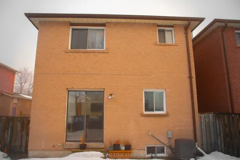 165 Stephenson Crescent, ON L4C 5T3