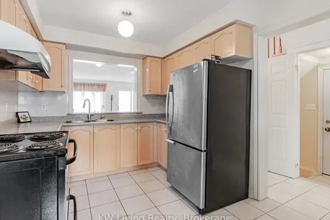 253 Milliken Meadows Drive, ON L3R 0W2