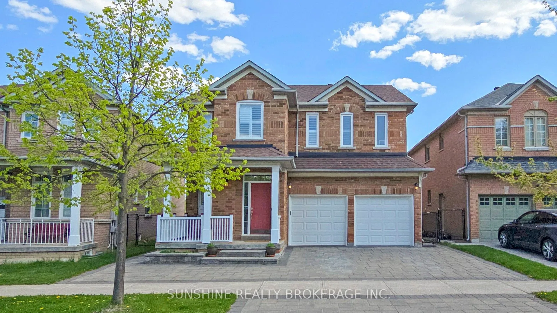 297 Castan Avenue, ON L3R 4S2