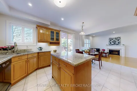 297 Castan Avenue, ON L3R 4S2