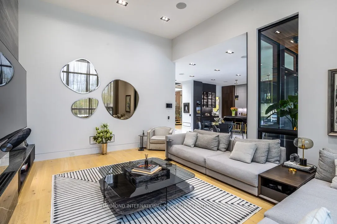 113 Elgin Street, ON L3T 1W7