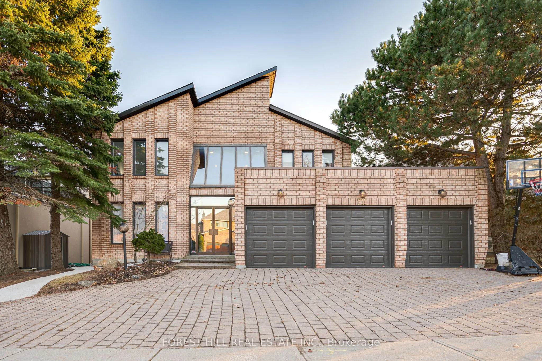211 Franklin Avenue, ON L4J 7L4
