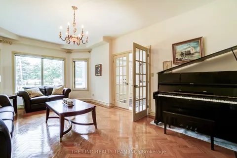 99 Birch Avenue, ON L4C 6C5