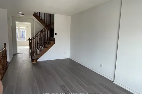 29 Rougeview Park Crescent, ON L6E 0S7